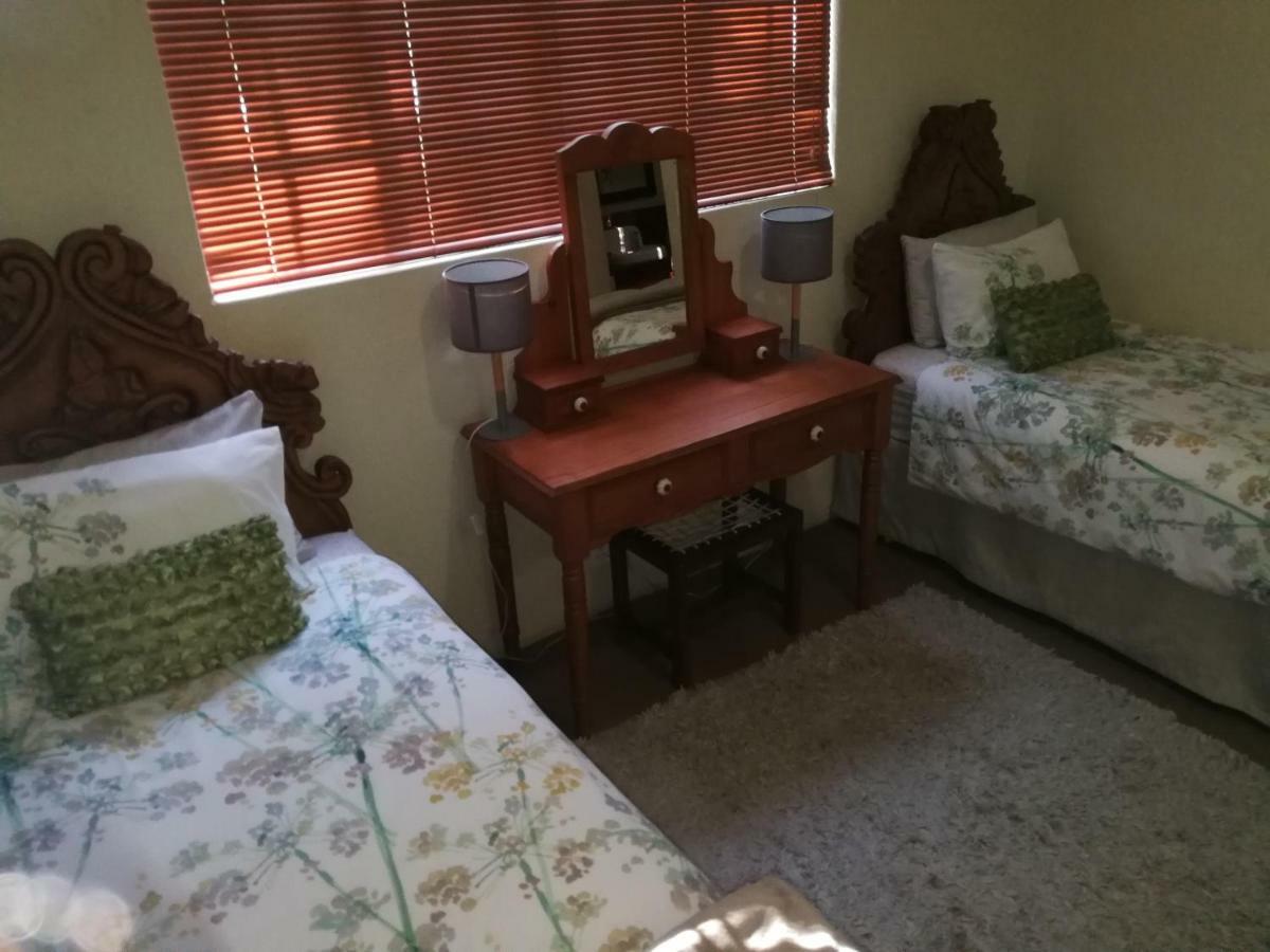 Macnut Bed And Breakfast Mbombela Dış mekan fotoğraf
